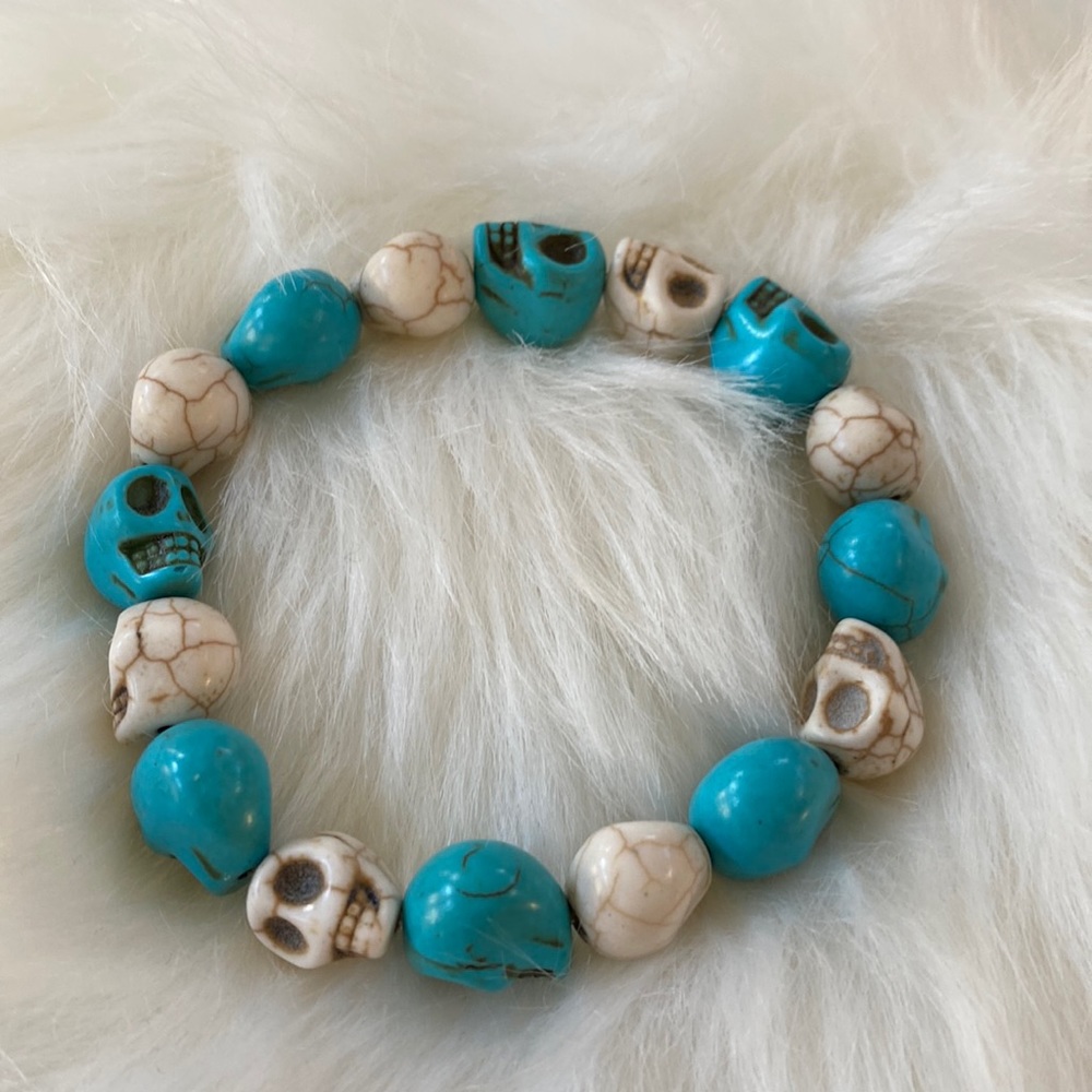 Skull bracelet